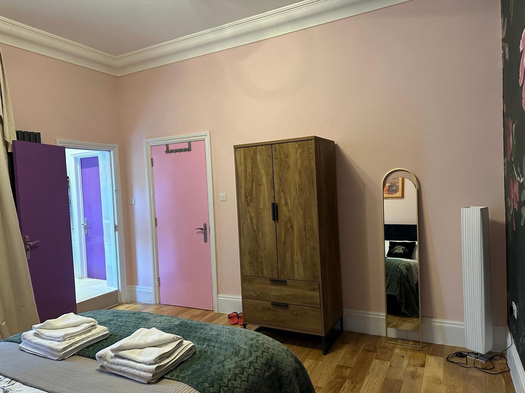 Hotel Rosie Cosy House Cricklewood Londres Exterior foto